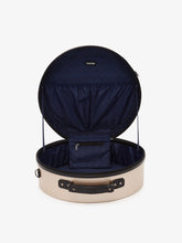 Load image into Gallery viewer, Baye Medium Hat Box