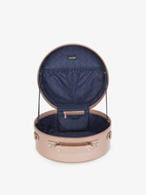 Load image into Gallery viewer, Baye Small Hat Box
