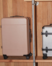 Load image into Gallery viewer, Hue Medium Luggage