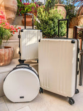 Load image into Gallery viewer, Ambeur Medium Luggage
