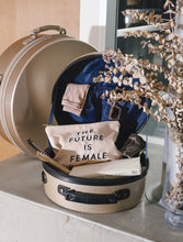 Load image into Gallery viewer, Baye Small Hat Box
