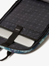Load image into Gallery viewer, Glenroe Backpack
